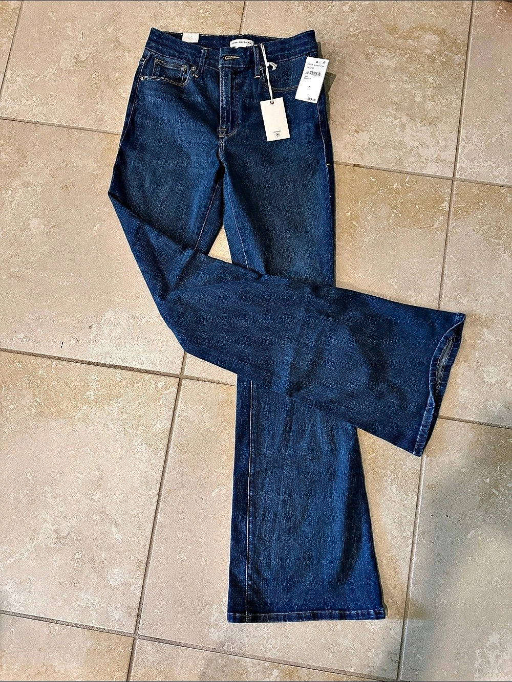 Good American Good Legs Flare Jeans in Blue Size 4/27 NWT